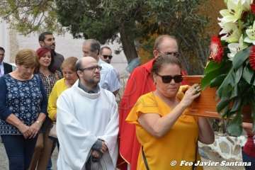 Santa Bárbara luce manto nuevo en la procesión de Lomo Catela (Foto Francisco Javier Santana)